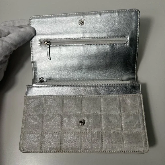 Chanel Travel Ligne Line Wallet On Chain WOC Crossbody Purse Bag